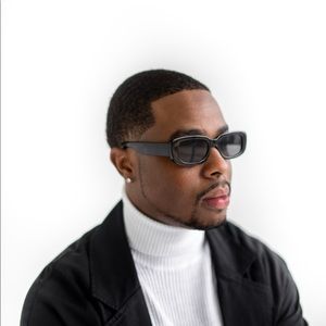 Meet your Posher, J.